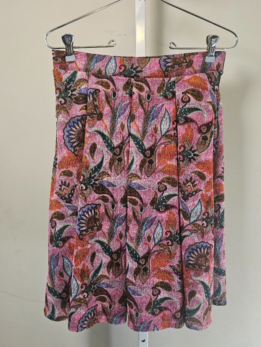 LuLaRoe Skirt Pink Floral Boho Pleated Festival S